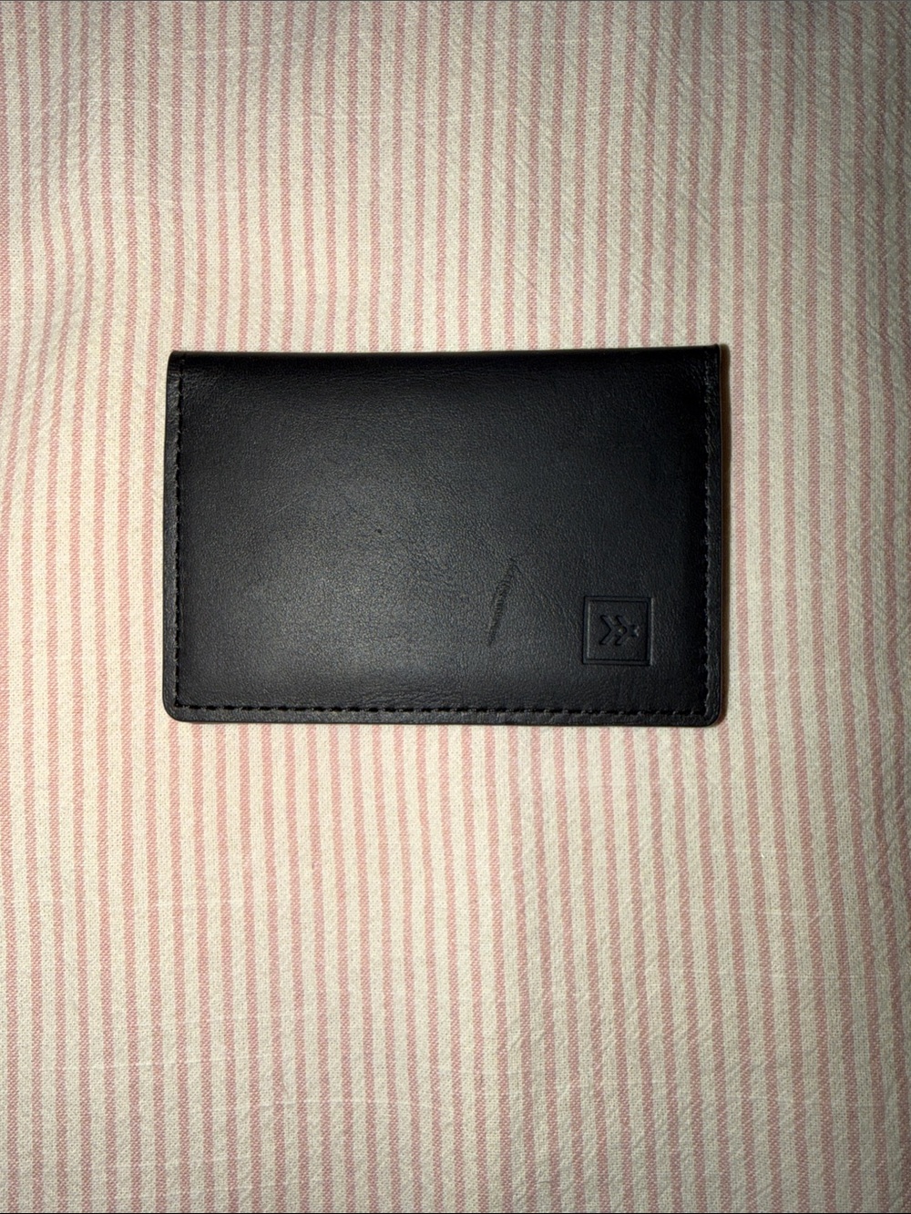 Thread Black Leather Card Holder